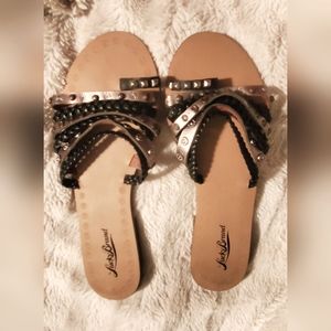 😍 Lucky Brand Boho Strappy Studded Metallic Silver & Black Flat Sandals Size 8